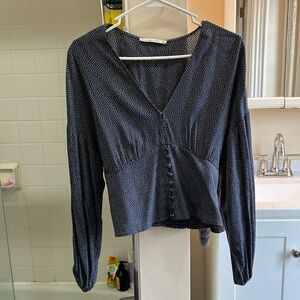 Abercrombie blouse size small in blue and white